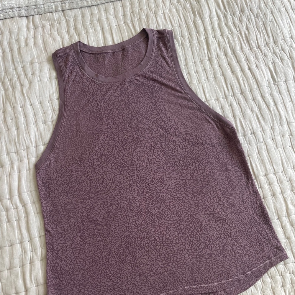 LULULEMON TOP TRANSPARENT BURGUNDY YOGA
